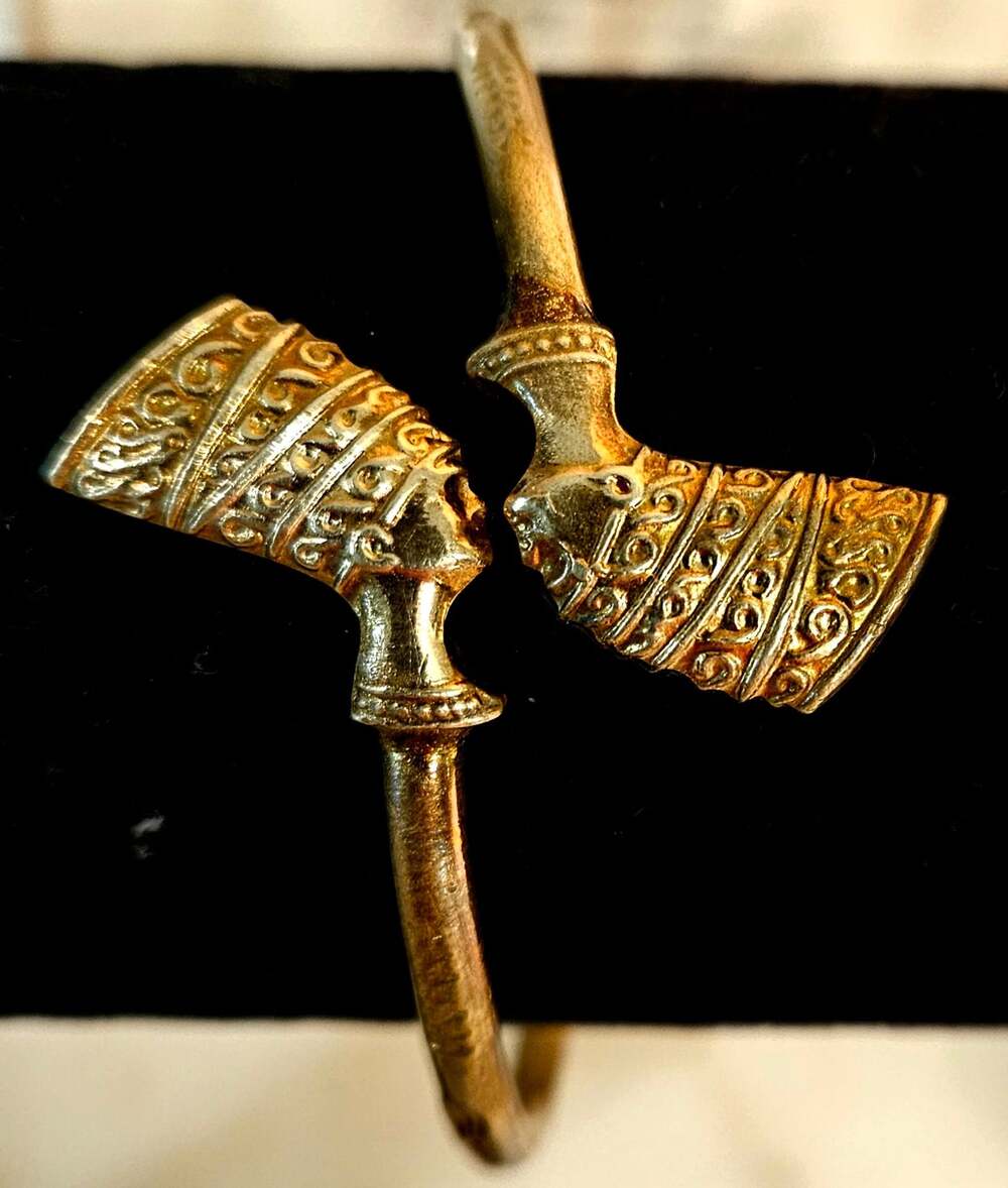 Vintage‎ Egyptian Revival Nefertiti Bypass Bangle Bracelet